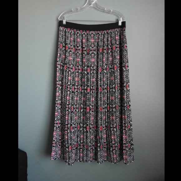 Ruby Rd. Dresses & Skirts - RUBY RD. | Abstract Design Flowy Skirt, Size Womens 12